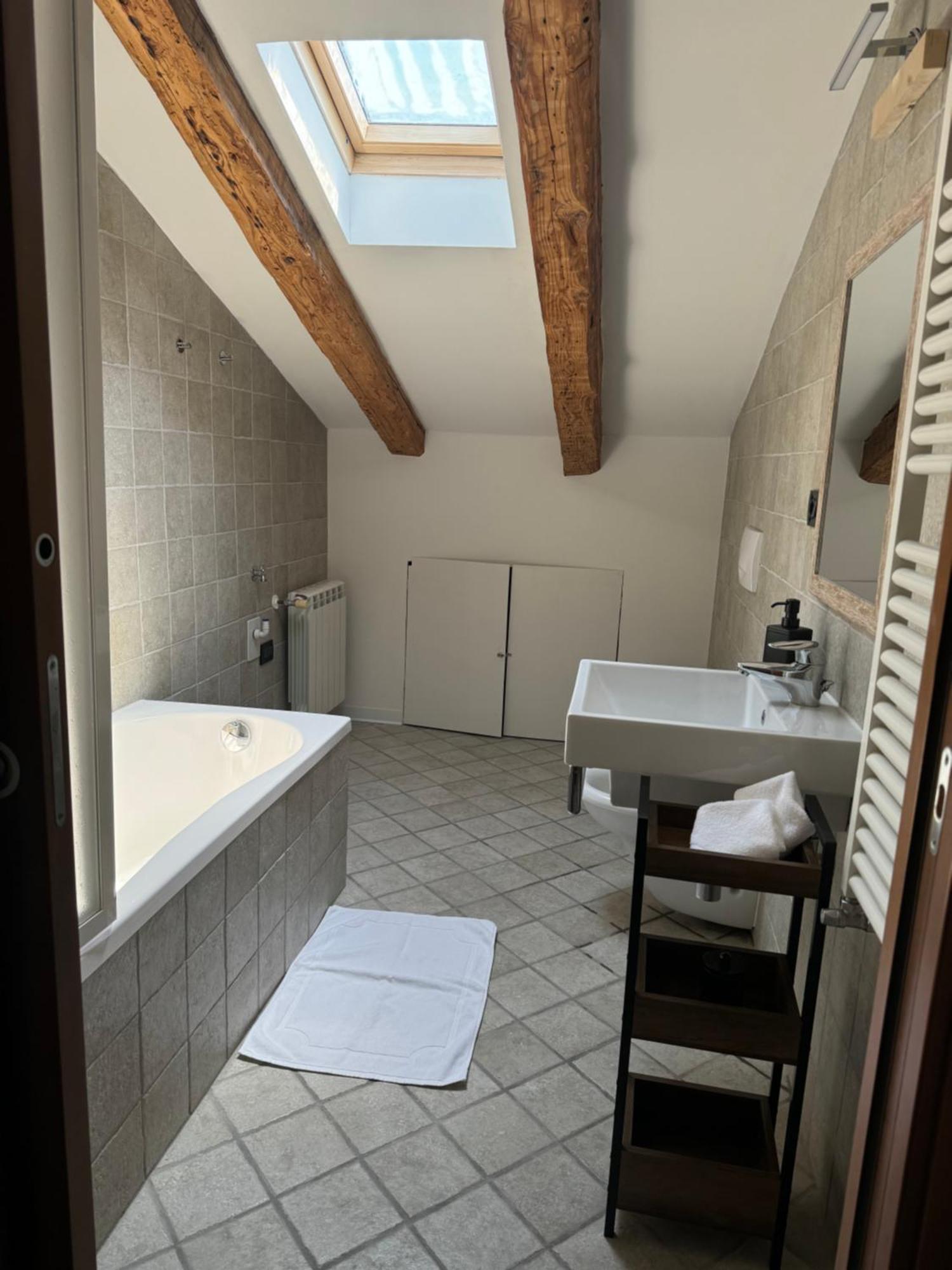 Lex 4 Sauna -Trieste Center エクステリア 写真
