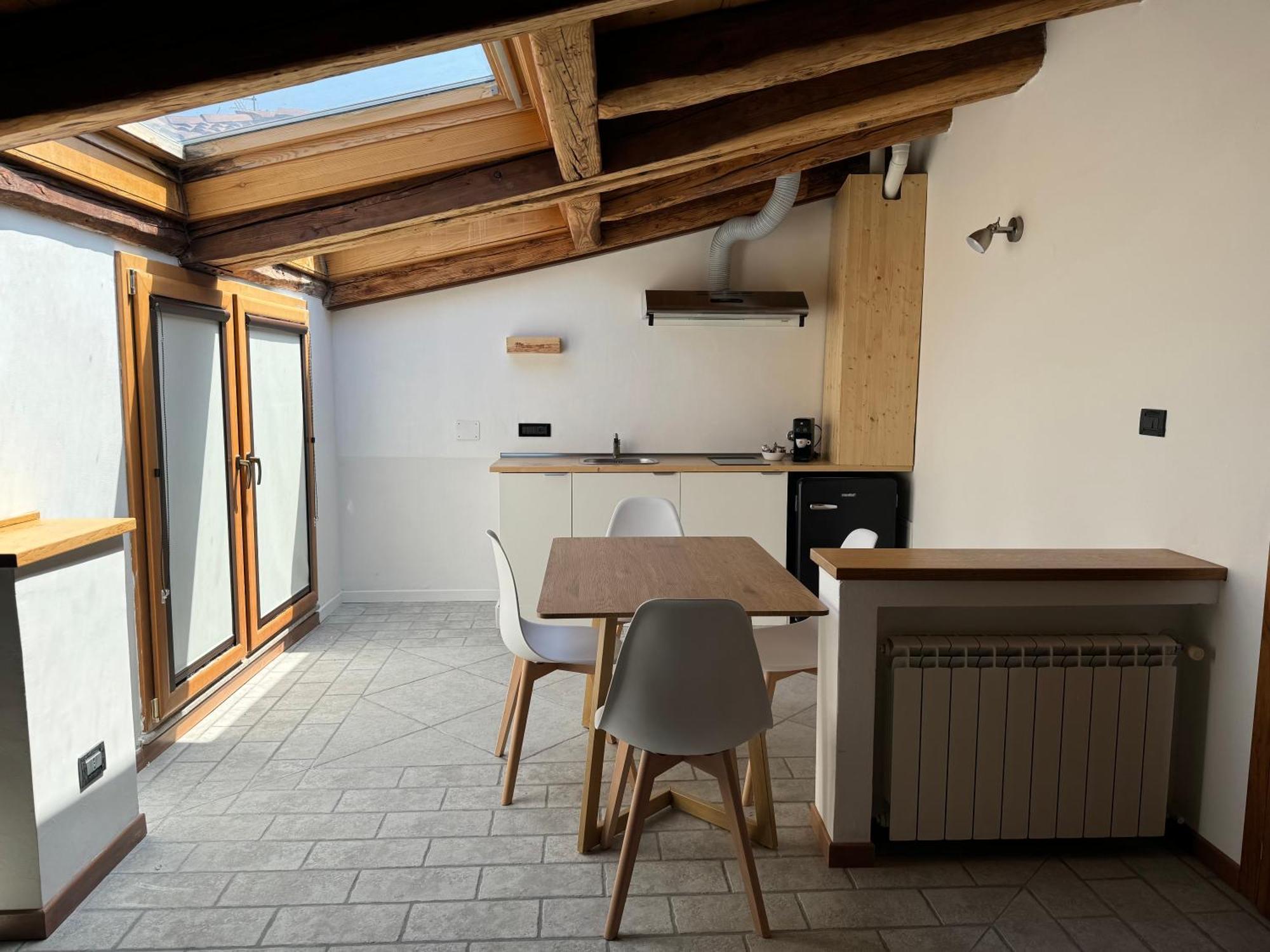 Lex 4 Sauna -Trieste Center エクステリア 写真